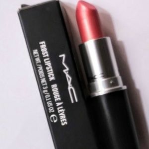 BRAND NEW MAC LIPSTICK CB96